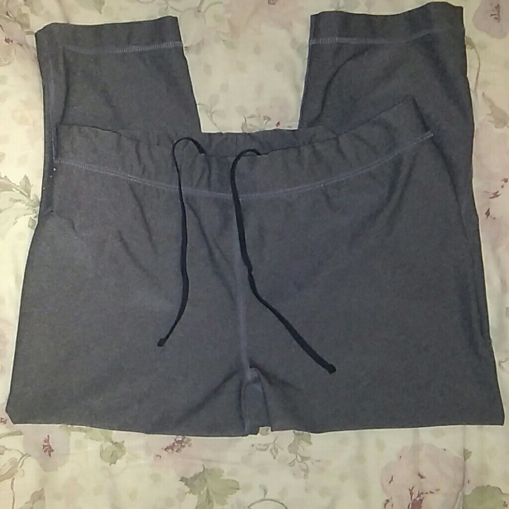 Athletic leggings